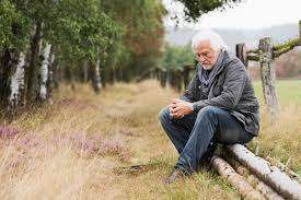 does schizophrenia get worse with age